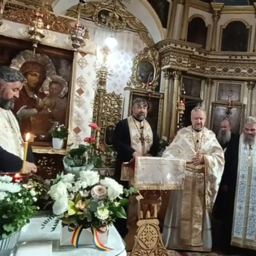 Preotul Ciprian Șoptică a fost instalat în parohia „Duminica Mare” din Botoșani