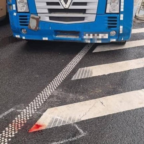 Roțile unui autocamion s-au desprins pe A1, trafic restricționat spre București