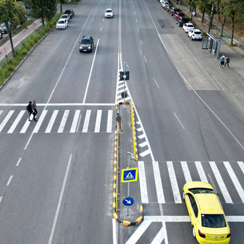 Curtea de Apel Constanța a suspendat judecarea recursului privind taxa auto de 200 lei