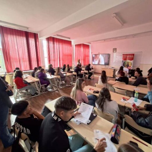Proiectul „Conectează-te la Viață” a mobilizat elevii din liceele vrâncene