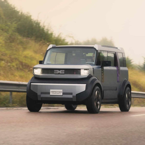 Dacia a prezentat prototipul electric Hipster, o mini-mașină accesibilă sub 15.000 de euro