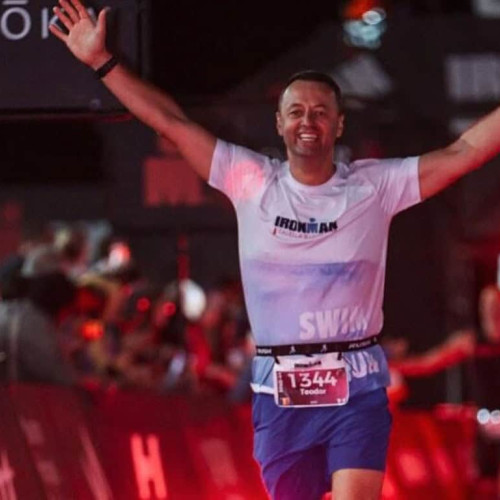 Medicul Teodor Holhoș, finalist la triatlonul Ironman din Spania