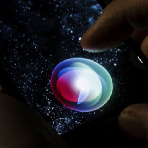 Anchetă deschisă la Paris pentru colectarea ilegală de date prin Siri