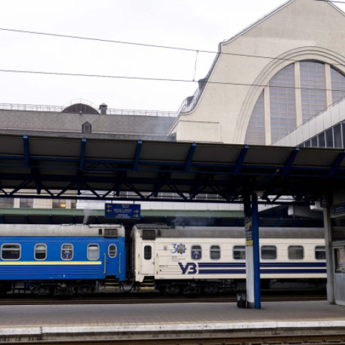 Rusia intensifică atacurile asupra căilor ferate ucrainene, esențiale pentru transportul ajutorului