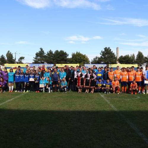 Competiție națională de oină reunește cele mai bune echipe și promovează tradiția