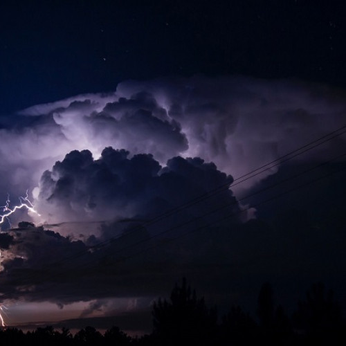 Ceață densă în mai multe județe din țară, vizibilitate redusă anunțată de meteorologi