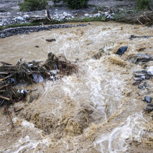 Cod roșu de inundații în Dobrogea, cod portocaliu pentru 19 județe din țară