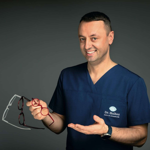 Aproximativ o treime din populație are probleme de vedere, inclusiv miopie și astigmatism