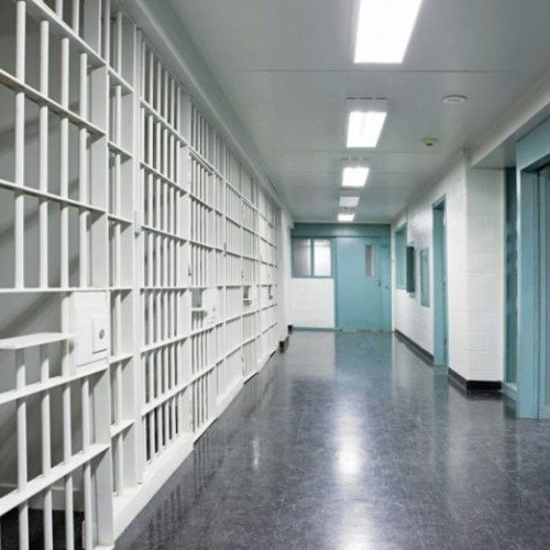 Numărul deținuților în România a scăzut iar media de vârstă a crescut la aproape 39 de ani