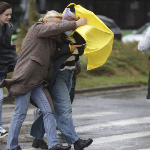 Ministrul Mediului despre codul roșu de ploi: situația este monitorizată constant