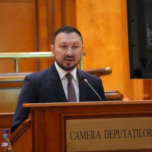 Mircea Fechet trage un semnal de alarmă despre munca la negru în Parlament