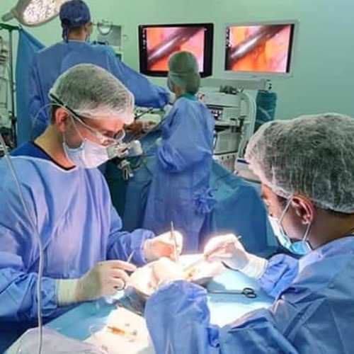 Un adolescent donator din Piatra-Neamț salvează viața unui orfan din Iași