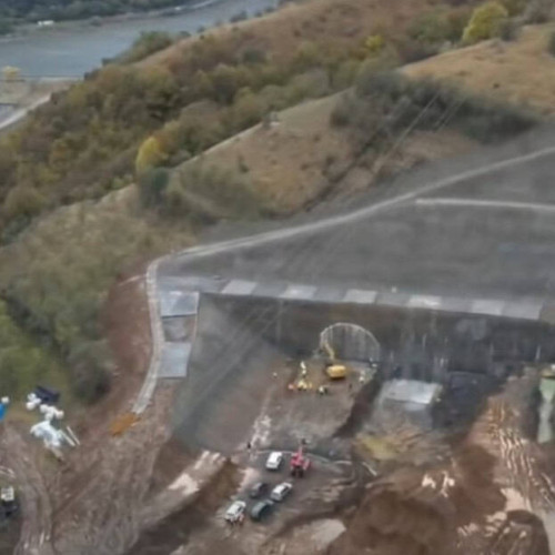 Au început lucrările la tunelul Robești pe autostrada Sibiu-Pitești