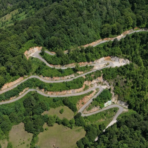 Semnat contractul pentru modernizarea a 27 km din DJ 684 în Timiș