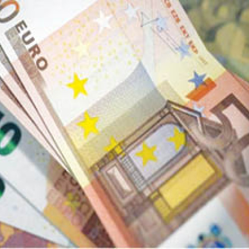 România înregistrează un deficit extern major în contrast cu excedentul UE