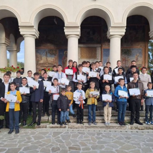 Concursul de toacă „Chemarea la rugăciune” și-a desemnat câștigătorii la Mănăstirea Ciolanu