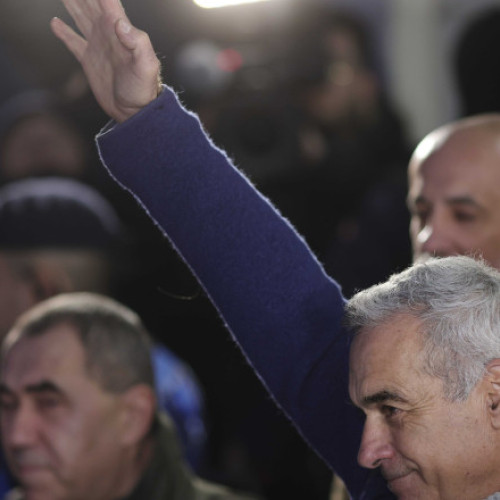 Deputatul Alexandru Muraru cere arestarea lui Călin Georgescu pentru salut legionar la o biserică