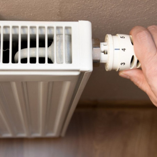 Guvernul permite garanții pentru împrumuturile operatorilor de termoficare în iarna următoare