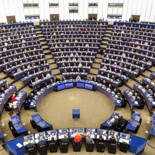 Parlamentul European a respins două moţiuni de cenzură împotriva Comisiei von der Leyen