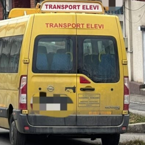 Microbuz școlar executat silit în comuna Șieu din Maramureș din cauza datoriilor