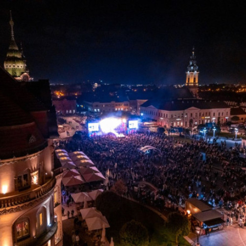 Oradea Festifall începe pe 10 octombrie cu spectacole de muzică, artă stradală și drone