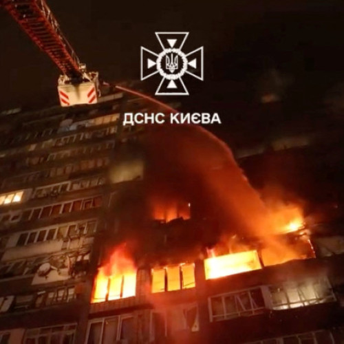 Incendiu și distrugeri în Kiev după atacul cu drone rusești