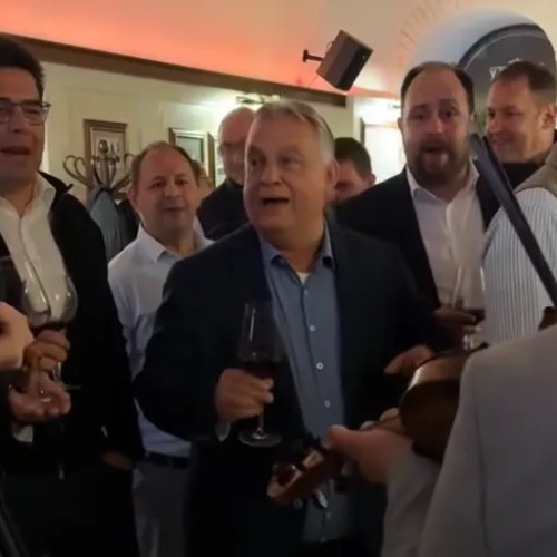 Viktor Orbán a sosit la Cluj pentru Congresul UDMR și a petrecut o seară relaxantă în oraș