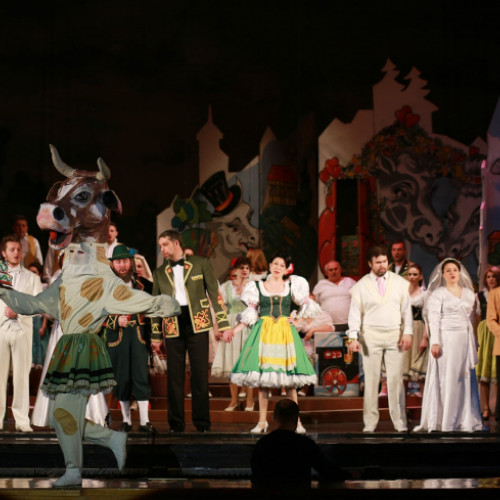 Teatrul Național de Operă și Operetă „Nae Leonard” prezintă opereta „La Calul bălan”