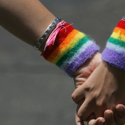 UE condamnă terapia de conversie și discursurile anti-LGBTQ+ într-o nouă strategie pentru 2026-2030