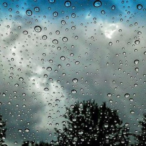 Vreme extremă în Bucureşti şi sud-estul ţării din cauza ciclonului Barbara