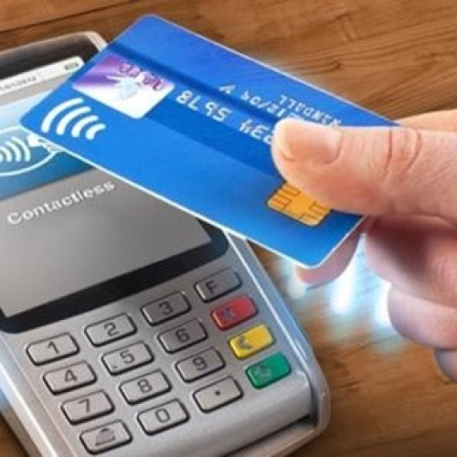 Bărbat reținut după ce a folosit un card bancar găsit pentru tranzacții neautorizate