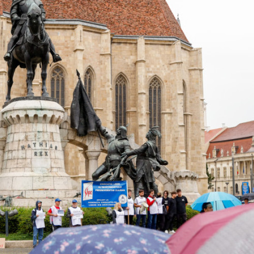 Studenții Facultății de Informatică de la UBB protestează față de mutarea cursurilor în afara Clujului