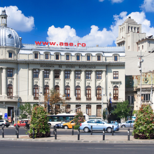 Universitatea Oxford, lider global pentru al zecelea an consecutiv în clasamentul universităților