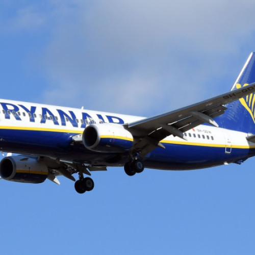 Un avion Ryanair a aterizat de urgență la Manchester din cauza combustibilului aproape epuizat