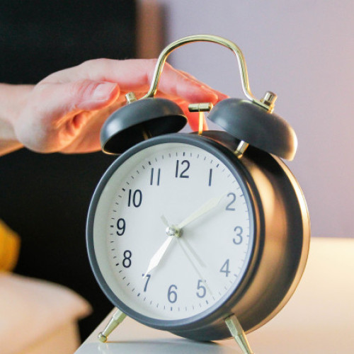 România trece la ora de iarnă în noaptea de 25 spre 26 octombrie 2025