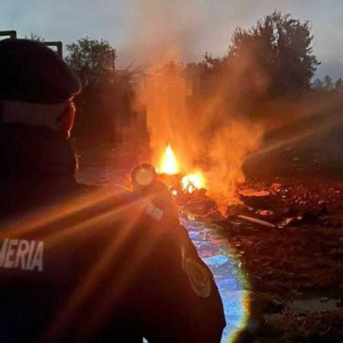 Amendă de 30.000 de lei pentru o femeie care a dat foc unor deșeuri lângă o magistrală de gaz din Bistrița