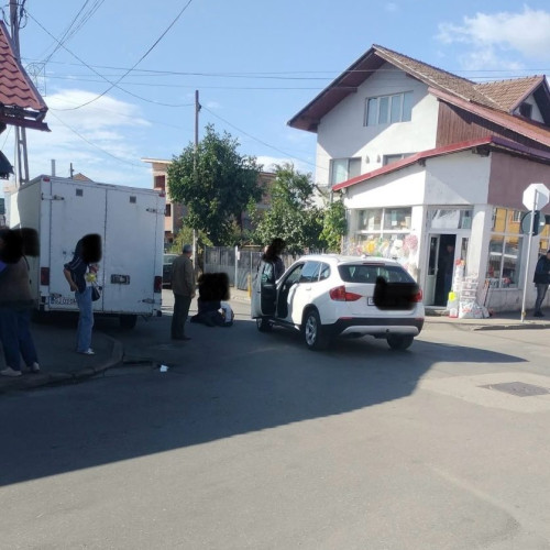 Accident în Târgu Jiu: pieton lovit de mașină în zona Pieței Mici