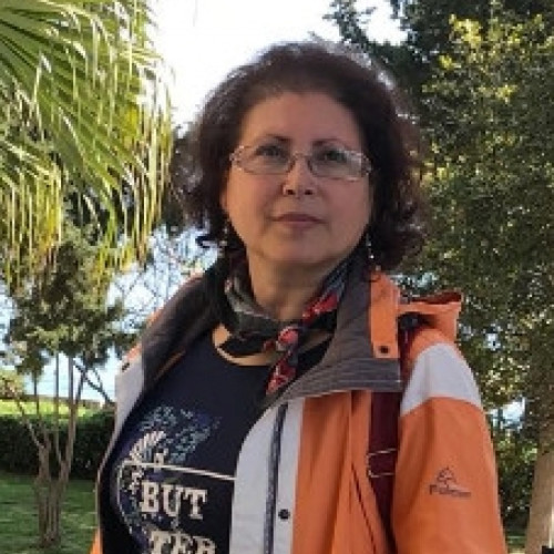 Expoziția „Upovăință” cu lucrări diverse ale pictoriței Nicoleta Berlea-Bejan la Galați