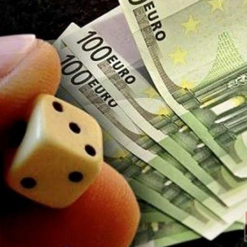 Acțiune a polițiștilor locali în centrul vechi al Botoșaniului pentru jocuri de noroc ilegale