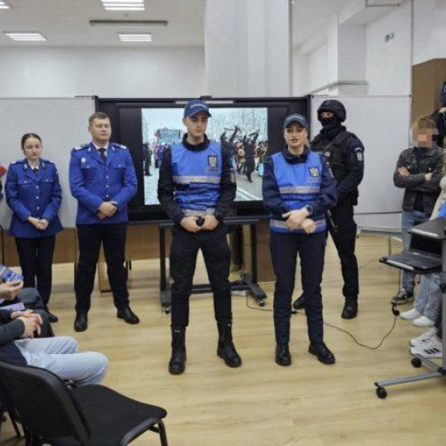 Jandarmii botoșăneni au discutat cu elevii despre prevenirea violenței și fair-play