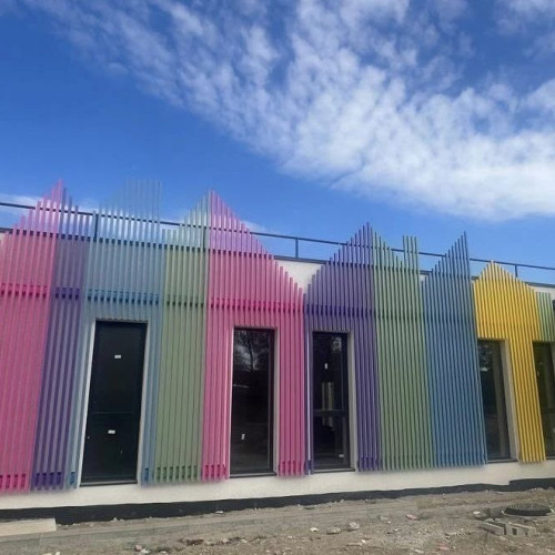 Ministrul Cseke Attila vizitează noua creșă din parcul Arini finanțată prin PNRR