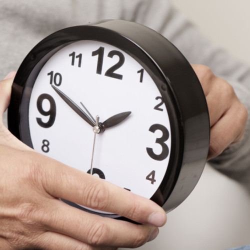 România va trece la ora de iarnă în noaptea de 25 spre 26 octombrie 2025