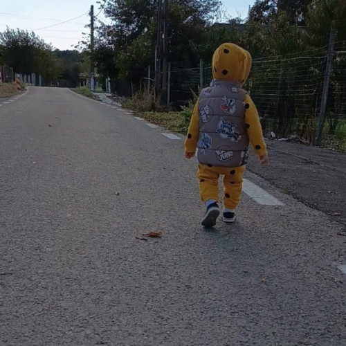 Colectă pentru o mămică însărcinată cu doi copii, în sprijin la Clubul De Copii Hoppá