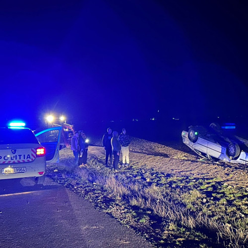 Bărbat rănit într-un accident după ce șoferul a pierdut controlul volanului