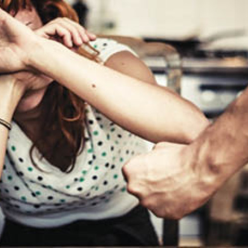 Curtea de Conturi a României verifică măsurile împotriva violenței asupra femeilor