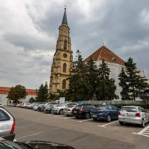 Probleme la plata parcării uniri din Cluj-Napoca afectează turiștii și șoferii străini