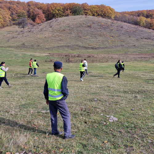 Tânăra dispărută în pelerinaj găsită acasă într-o comună din Botoșani