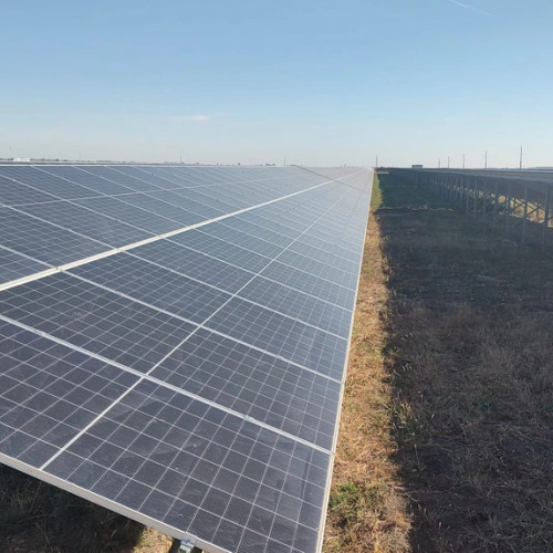 Rovinari construiește un parc fotovoltaic pentru independență energetică