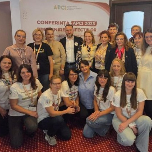 Profesioniști din Vrancea, prezenți la conferința națională pentru siguranța pacientului