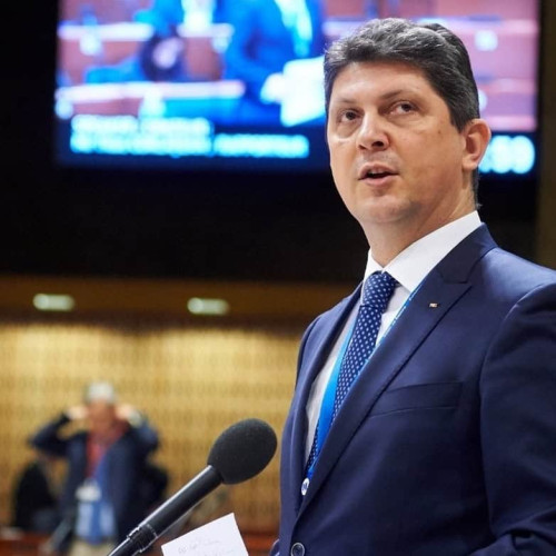 Titus Corlățean se retrage din cursa pentru șefia PSD, Grindeanu rămâne singurul candidat